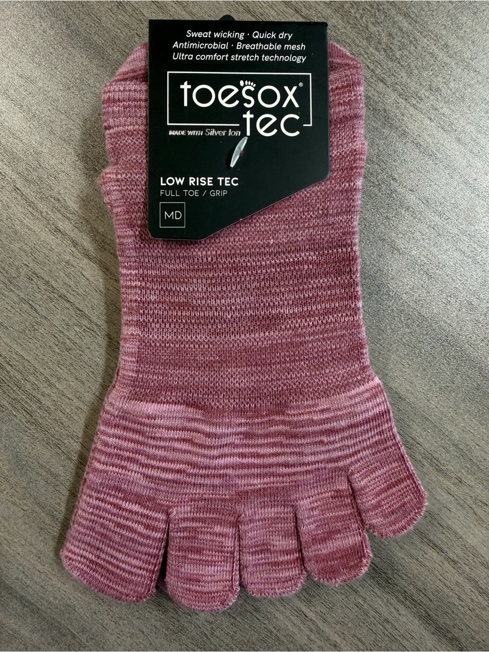 toesox Pilates Low Rise Tec Full-Toe Quick Dry Grip Socks - Heathered Rose Pink